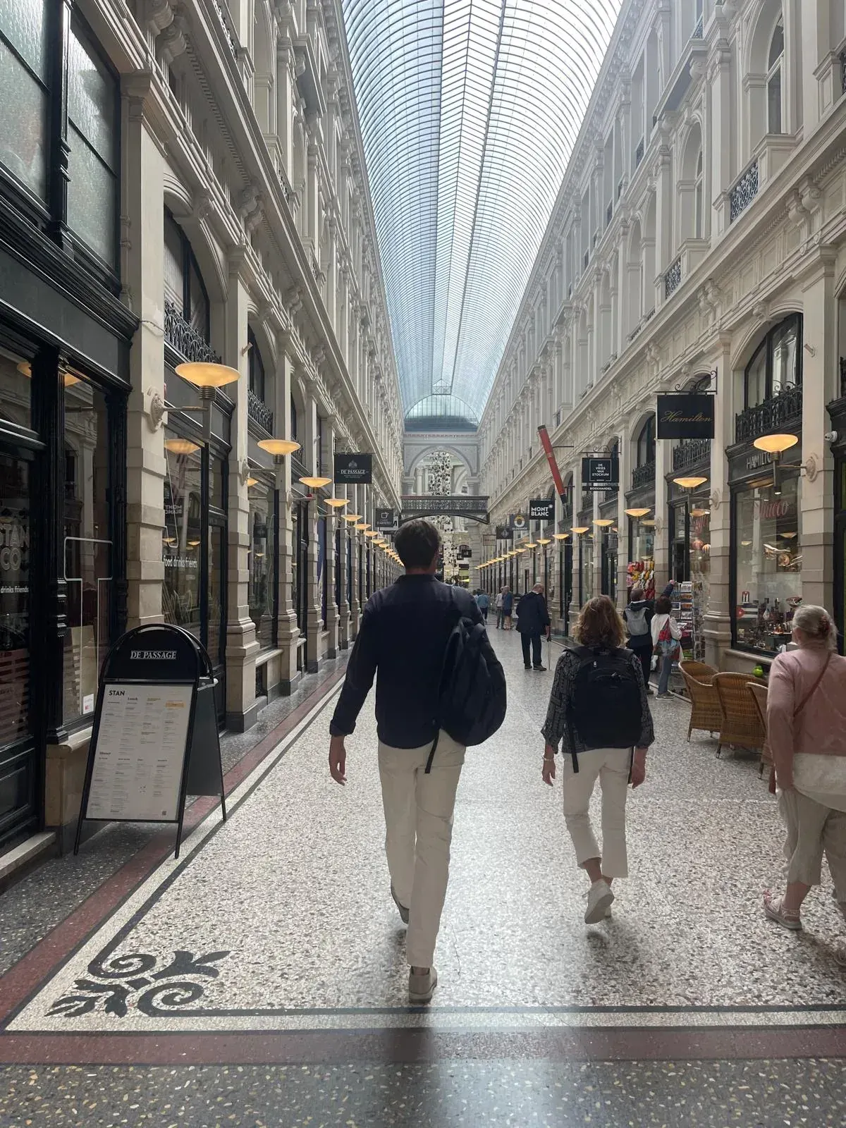 In De Passage in Den Haag, de oudste overdekte winkelgalerij van Nederland